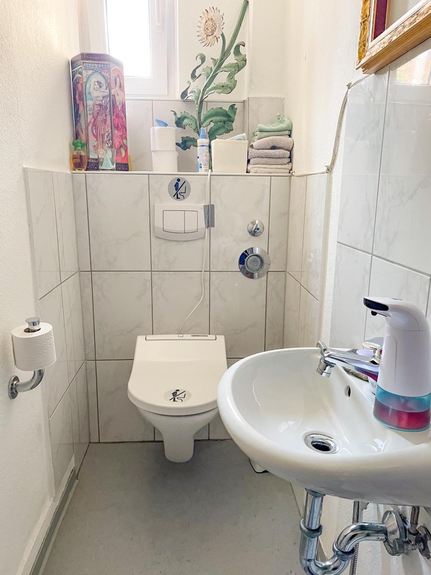 Zimmer In Kuenstlerwohnung Stuttgart Exteriör bild